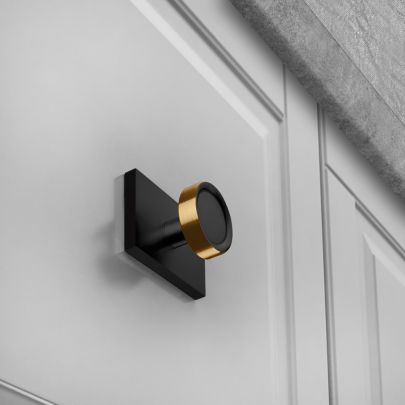 The image shown below is Split Black and Satin Brass with Black Back Plate finish